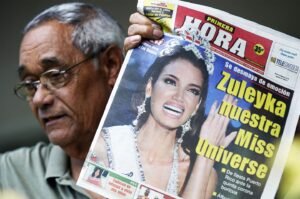 Two of Puerto Rico's legacy newspapers say they will end print editions