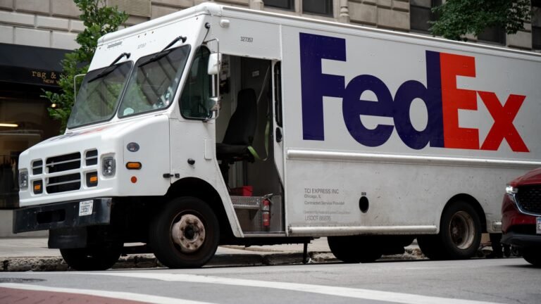 FedEx (FDX) Sept 2026 earnings