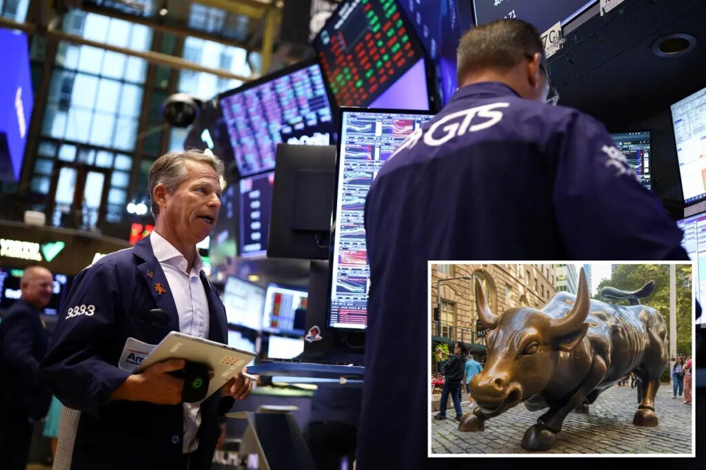 Wall Street on track for record-smashing $90B year: New York State comptroller