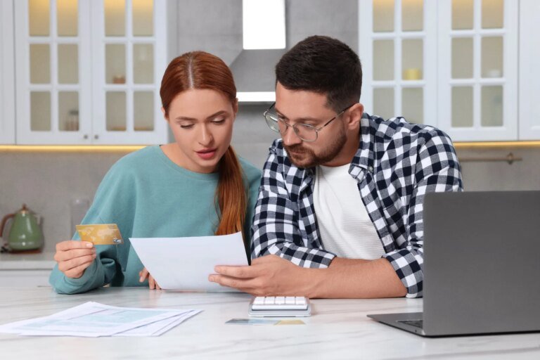 How to Pay More Than the Minimum on Credit Cards