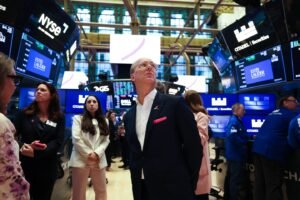 The S&P 500 stock index hit a new high even as consumers feel dreary