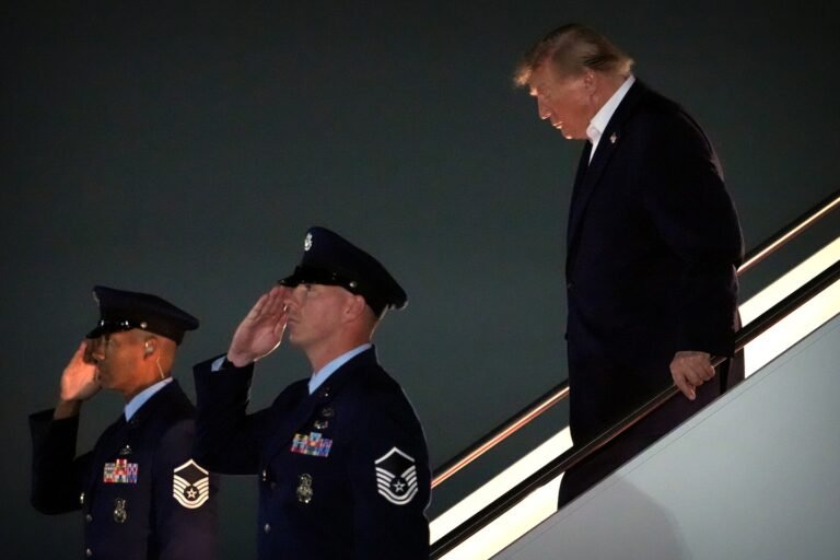 White House blocks Politico from Air Force One trip, cannot secure replacement