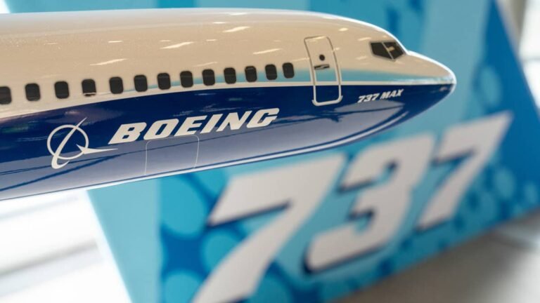 New Boeing MAX 10 with special safety upgrade approved to fly travelers