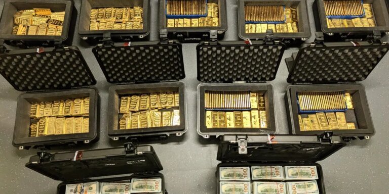 Former CIA official with Top Secret clearance admits to $194 million fraud, including 298 gold bars