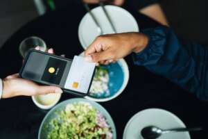 5 Things to Ask a Credit Card Processor Before Signing a Contract
