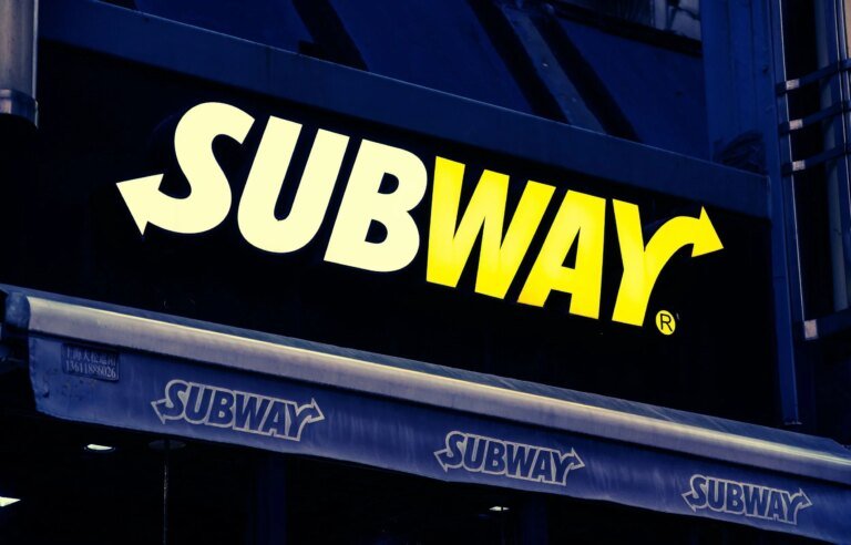 Siblings Indicted in $80 Million Franchise Supplier Scheme